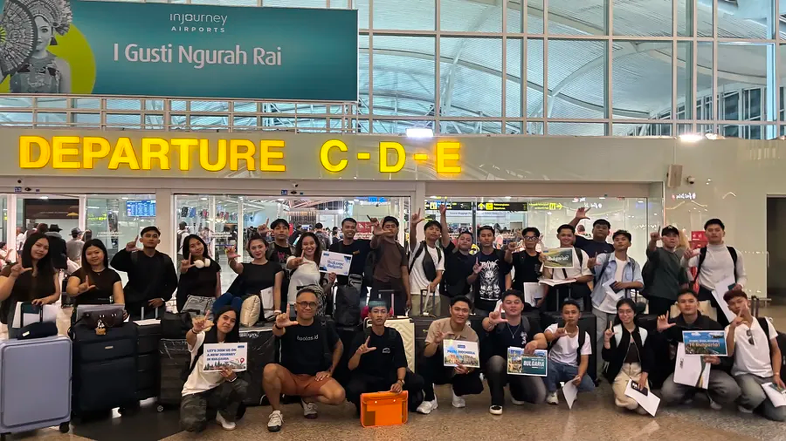 PT Las Olas Indonesia candidates departing from Ngurah Rai Airport